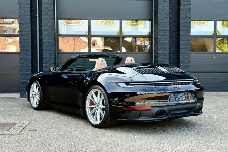 Porsche 911 din 2024 cu 8.400 km - oferta POR160796 - foto 4