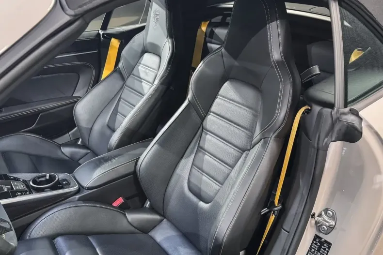 Porsche 911 din 2024 cu 8.000 km - oferta POR160797 - foto 11