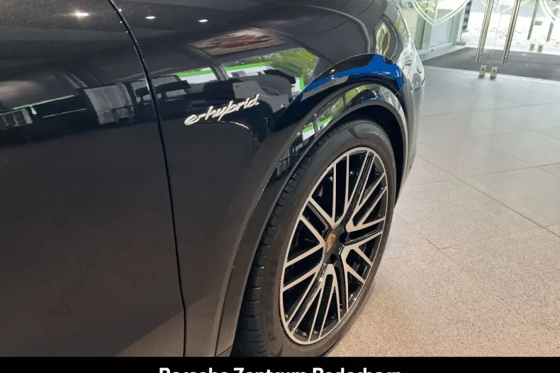 Porsche Cayenne din 2025 cu 11.900 km - oferta POR160799 - foto 33