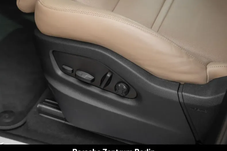 Porsche Cayenne din 2025 cu 17.500 km - oferta POR160800 - foto 21