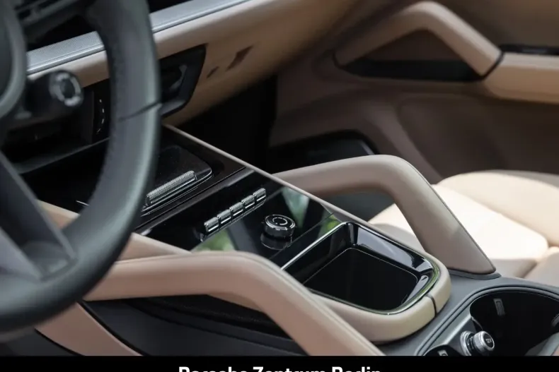 Porsche Cayenne din 2025 cu 17.500 km - oferta POR160800 - foto 26