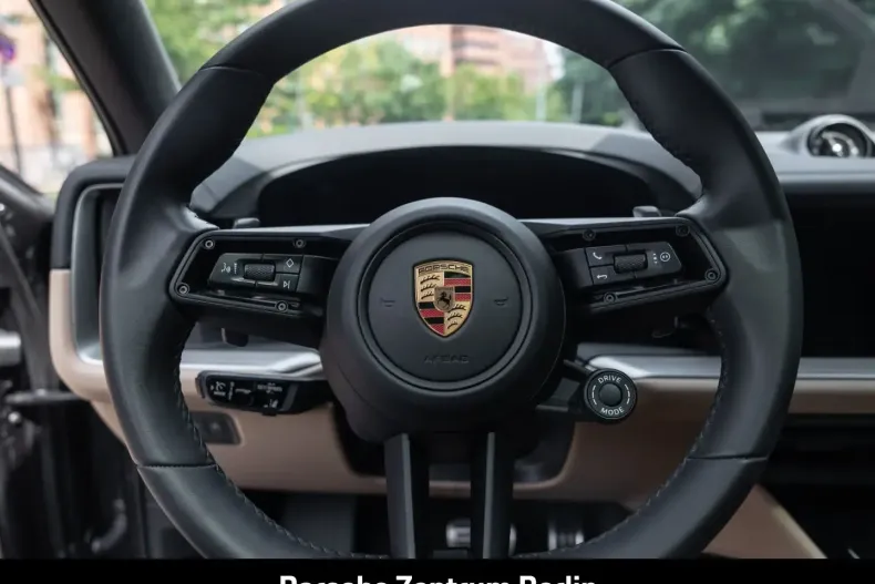 Porsche Cayenne din 2025 cu 17.500 km - oferta POR160800 - foto 32