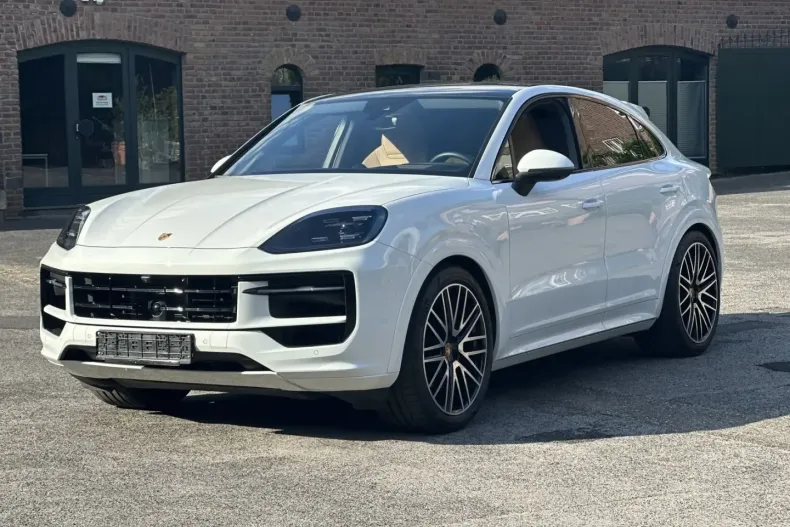 Porsche Cayenne din 2024 cu 15.900 km - oferta POR160801 - foto 7
