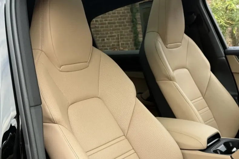 Porsche Cayenne din 2024 cu 6.300 km - oferta POR160802 - foto 15