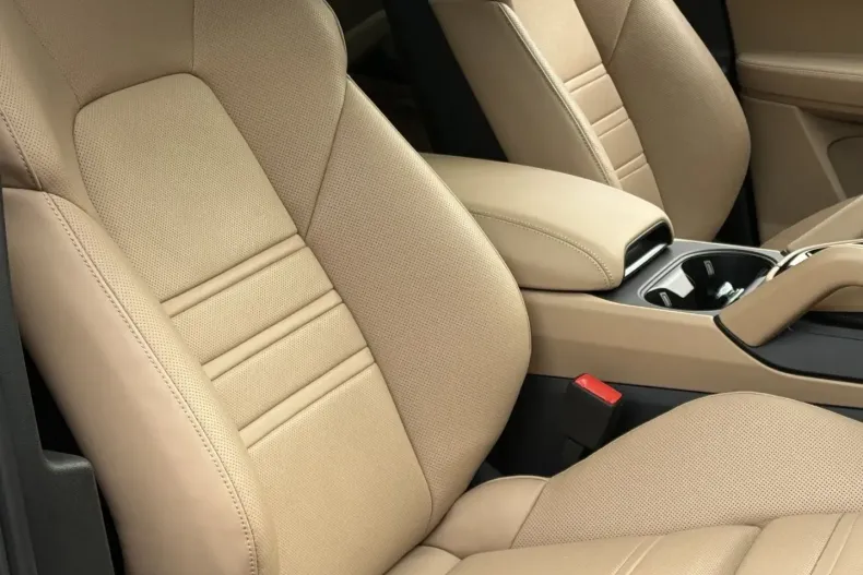 Porsche Cayenne din 2024 cu 6.300 km - oferta POR160802 - foto 17