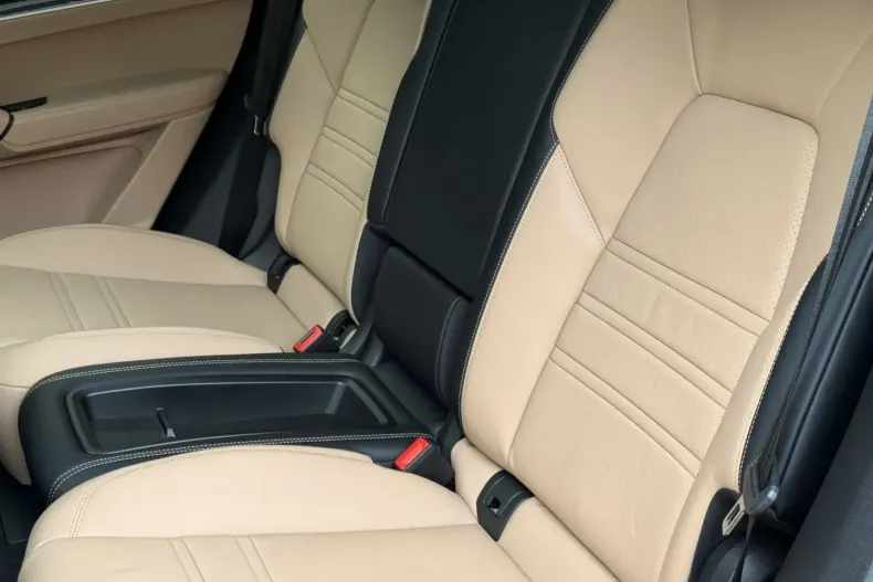 Porsche Cayenne din 2024 cu 6.300 km - oferta POR160802 - foto 23