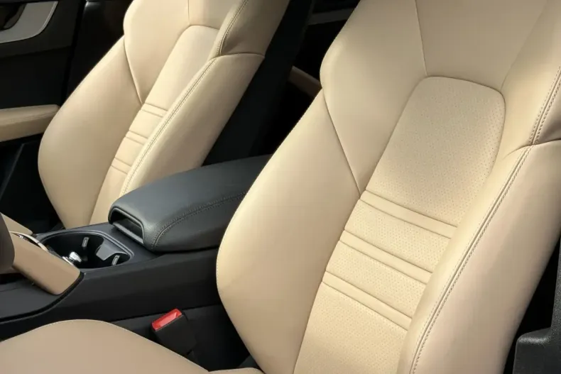 Porsche Cayenne din 2025 cu 6.600 km - oferta POR160803 - foto 2