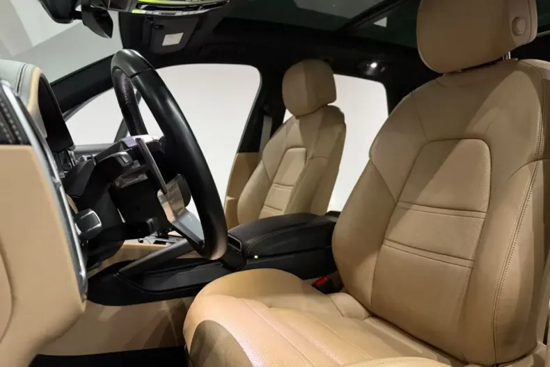 Porsche Cayenne din 2022 cu 67.000 km - oferta POR160805 - foto 21