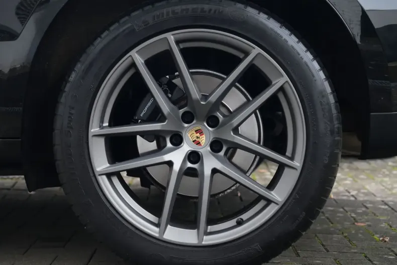 Porsche Macan din 2022 cu 28.000 km - oferta POR160806 - foto 20