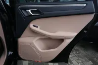 Porsche Macan din 2022 cu 28.000 km - oferta POR160806 - foto 39