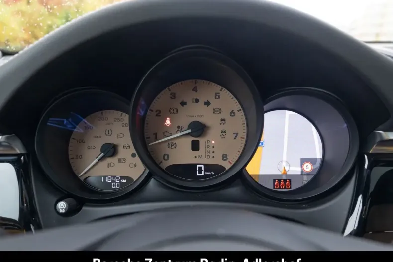 Porsche Macan din 2022 cu 11.842 km - oferta POR160807 - foto 11