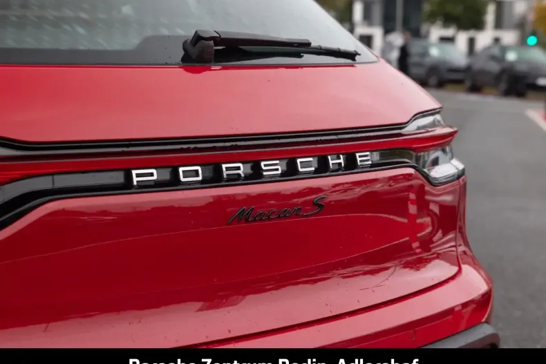 Porsche Macan din 2022 cu 11.842 km - oferta POR160807 - foto 33