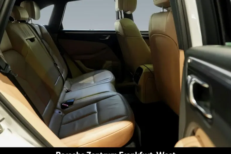 Porsche Macan din 2022 cu 23.950 km - oferta POR160809 - foto 8