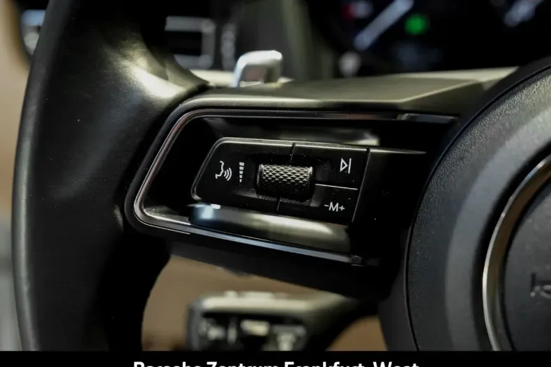 Porsche Macan din 2022 cu 23.950 km - oferta POR160809 - foto 24