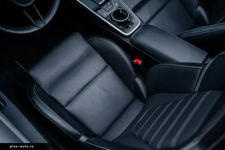 Porsche 992 din 2020 cu 23.500 km - oferta POR160811 - foto 19