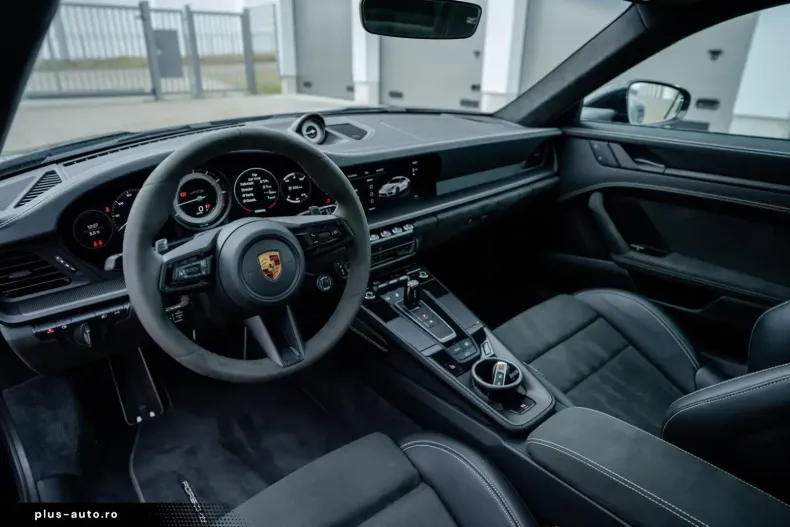 Porsche 992 din 2022 cu 12.800 km - oferta POR160812 - foto 16