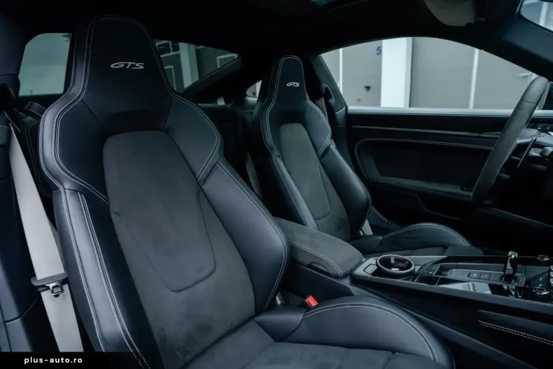 Porsche 992 din 2022 cu 12.800 km - oferta POR160812 - foto 24