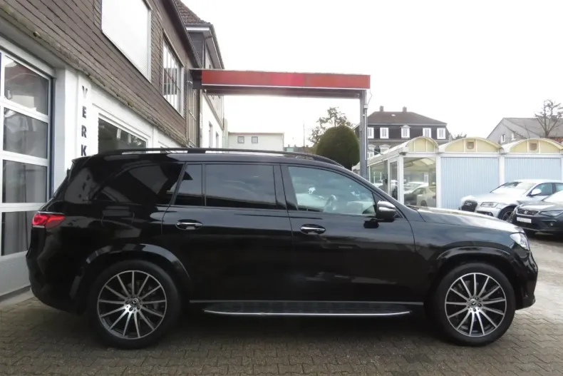 Mercedes-Benz GLS 580 din 2023 cu 40.500 km - oferta MER160818 - foto 4