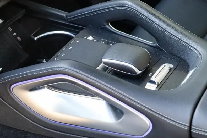 Mercedes-Benz GLE 400 din 2024 cu 31.100 km - oferta MER160820 - foto 19