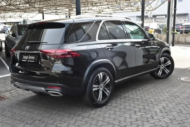 Mercedes-Benz GLE 580 din 2024 cu 25.400 km - oferta MER160822 - foto 2