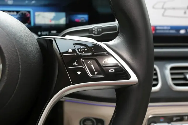 Mercedes-Benz GLE 580 din 2024 cu 25.400 km - oferta MER160822 - foto 9