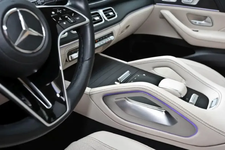 Mercedes-Benz GLE 580 din 2024 cu 25.400 km - oferta MER160822 - foto 14