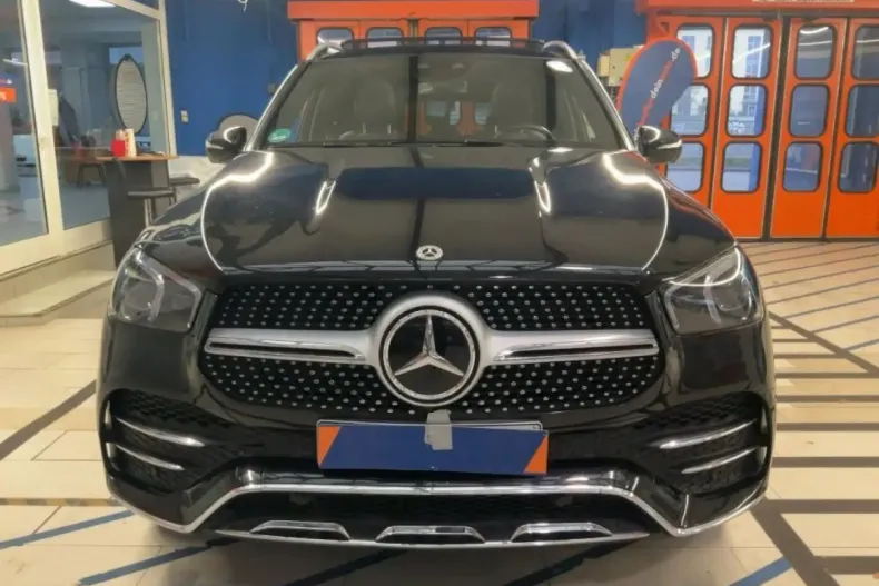 Mercedes-Benz GLE 400 din 2023 cu 33.990 km - oferta MER160823 - foto 3