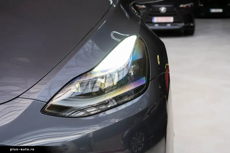 Tesla Model Y din 2022 cu 25.350 km - oferta TES160824 - foto 6