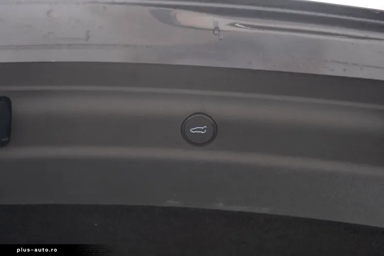 Tesla Model Y din 2022 cu 25.350 km - oferta TES160824 - foto 25