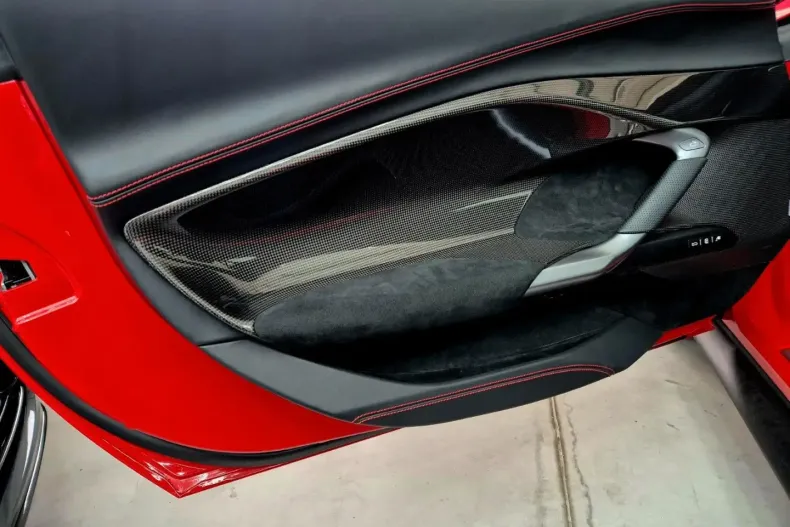 Ferrari 296 GTB din 2024 cu 2.700 km - oferta FER160827 - foto 20