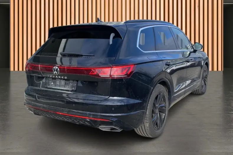 Volkswagen Touareg din 2023 cu 18.290 km - oferta VOL160862 - foto 7