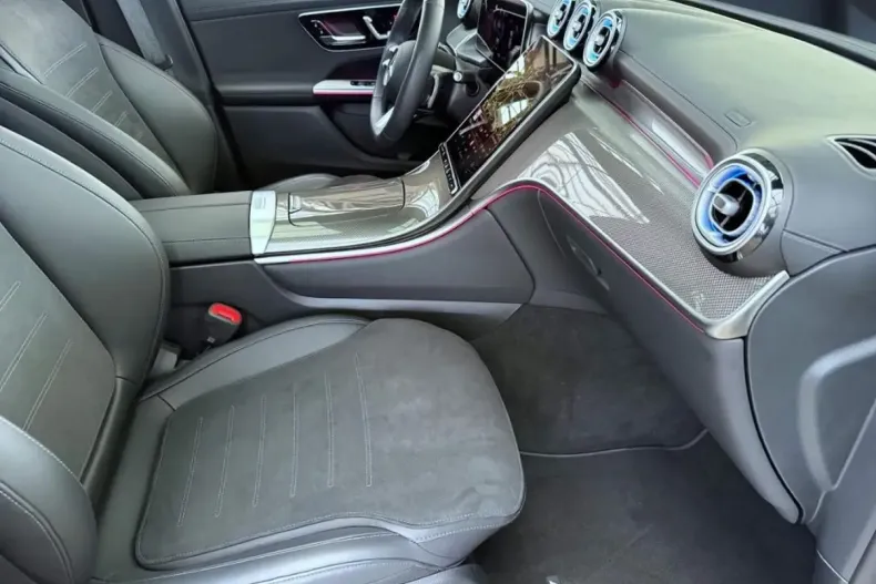 Mercedes-Benz GLC 200 din 2024 cu 6.500 km - oferta MER160874 - foto 8