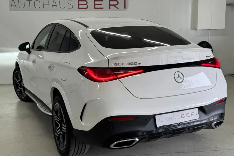 Mercedes-Benz GLC 300 din 2023 cu 26.600 km - oferta MER160876 - foto 5