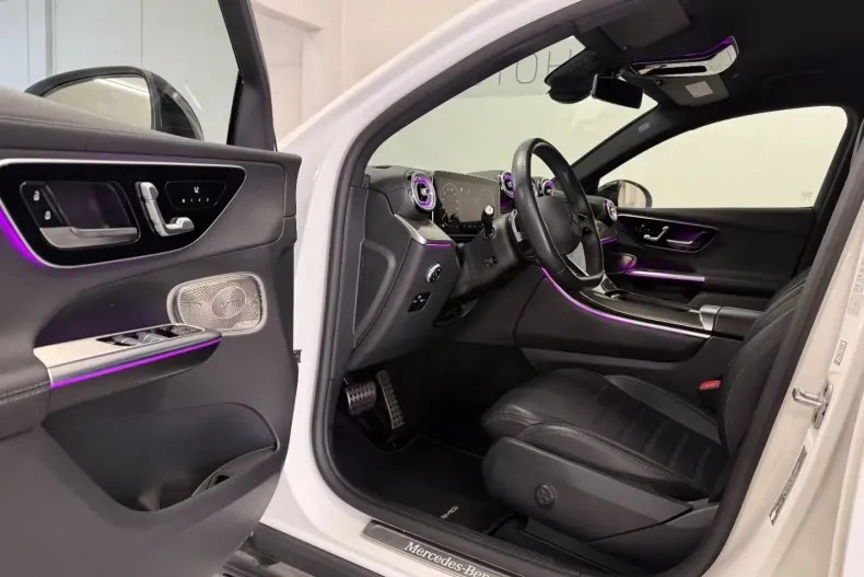 Mercedes-Benz GLC 300 din 2023 cu 26.600 km - oferta MER160876 - foto 10