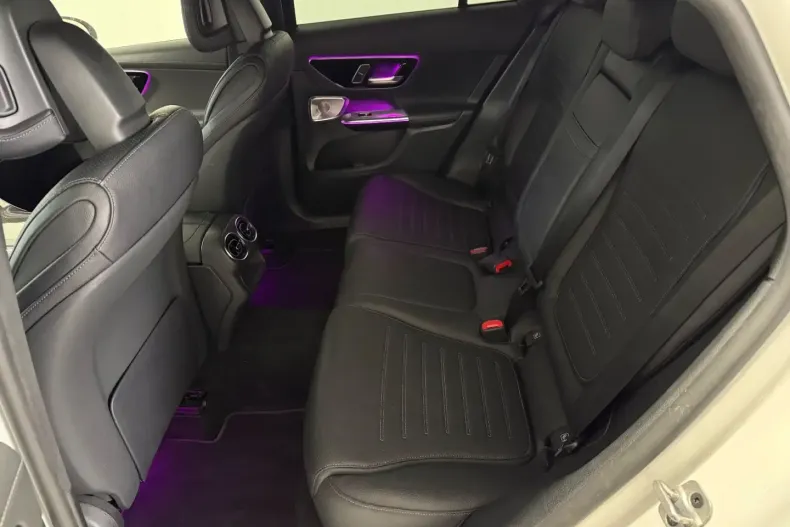 Mercedes-Benz GLC 300 din 2023 cu 26.600 km - oferta MER160876 - foto 14