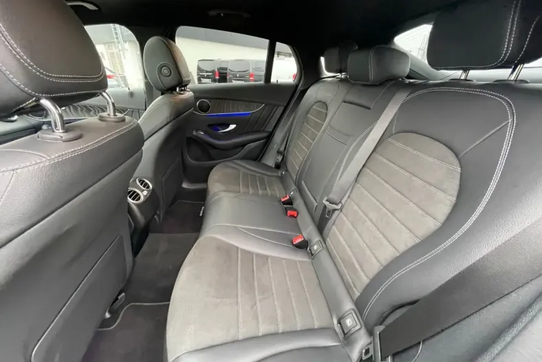 Mercedes-Benz GLC 220 din 2023 cu 17.590 km - oferta MER160880 - foto 12