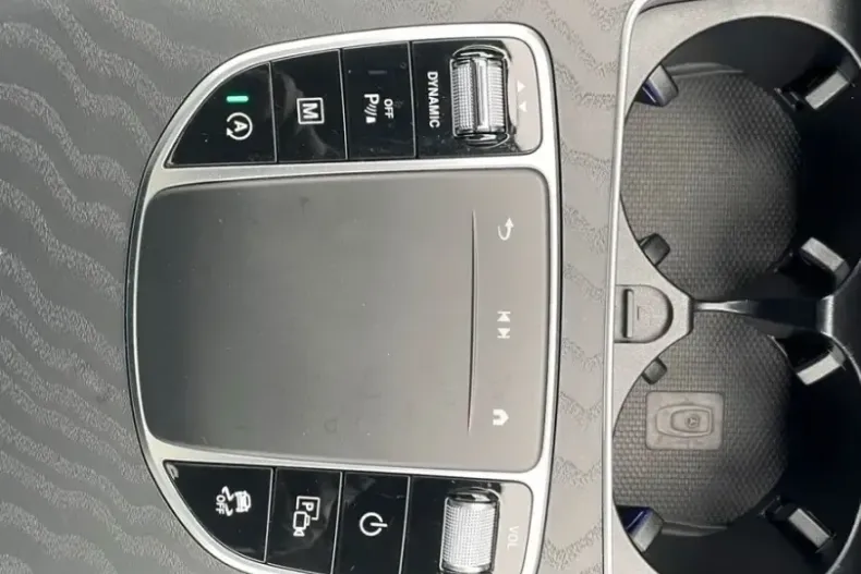 Mercedes-Benz GLC 220 din 2023 cu 17.590 km - oferta MER160880 - foto 17