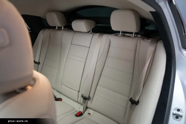 Mercedes-Benz GLE 350 din 2022 cu 65.000 km - oferta MER160882 - foto 26