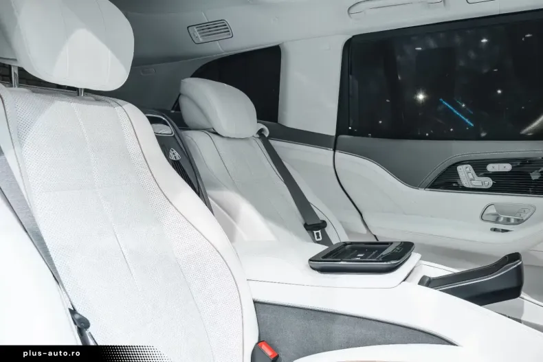 Mercedes-Benz GLS 600 din 2023 cu 50 km - oferta MER160900 - foto 16