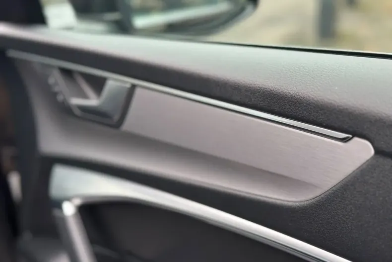 Audi A6 din 2023 cu 39.697 km - oferta AUD160915 - foto 29