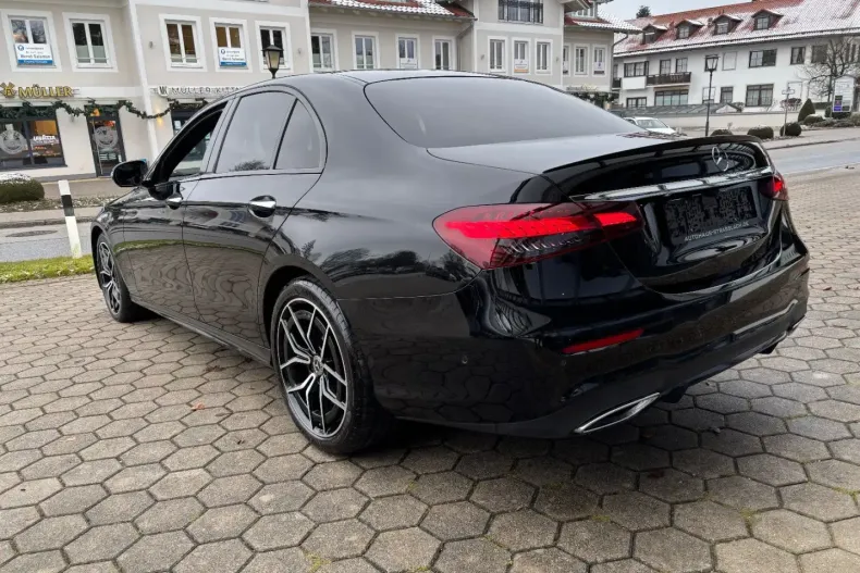 Mercedes-Benz E 450 din 2022 cu 46.000 km - oferta MER160918 - foto 3