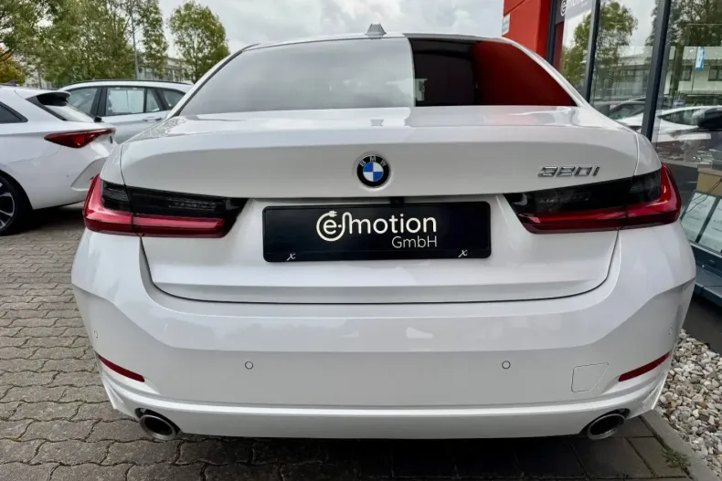 BMW 320 din 2024 cu 10.320 km - oferta BMW160921 - foto 4