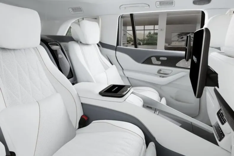 Mercedes-Benz GLS 600 din 2024 cu 9.128 km - oferta MER160927 - foto 9