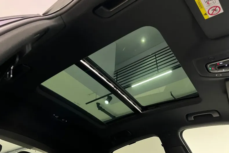 Audi SQ5 din 2022 cu 76.000 km - oferta AUD160929 - foto 4