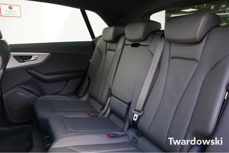 Audi Q8 din 2025 cu 14.029 km - oferta AUD160934 - foto 11