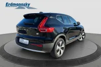 Volvo XC40 din 2022 cu 56.400 km - oferta VOL160936 - foto 4