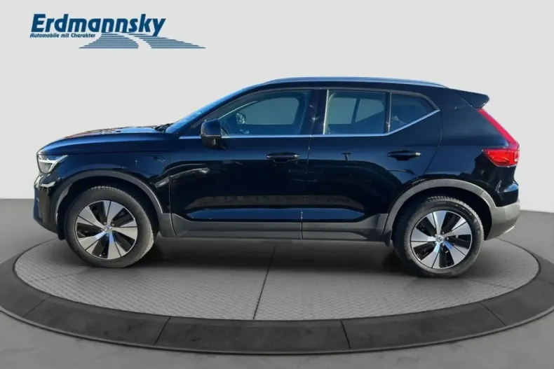 Volvo XC40 din 2022 cu 56.400 km - oferta VOL160936 - foto 5