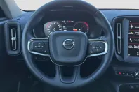 Volvo XC40 din 2022 cu 56.400 km - oferta VOL160936 - foto 7