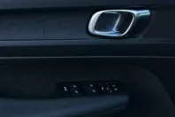 Volvo XC40 din 2022 cu 56.400 km - oferta VOL160936 - foto 12