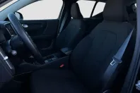 Volvo XC40 din 2022 cu 56.400 km - oferta VOL160936 - foto 13